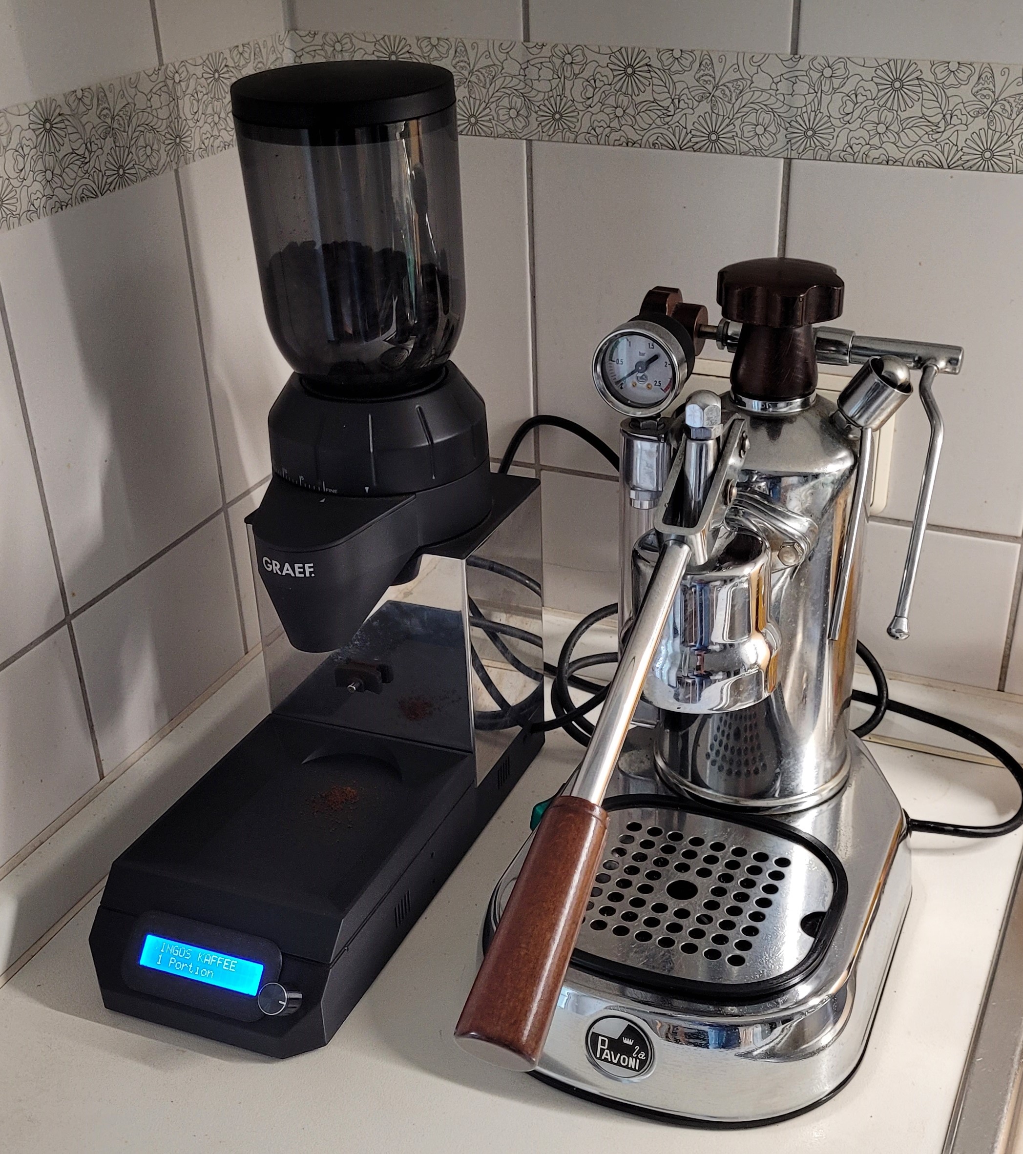 Smart Coffee Maker and Grinder
